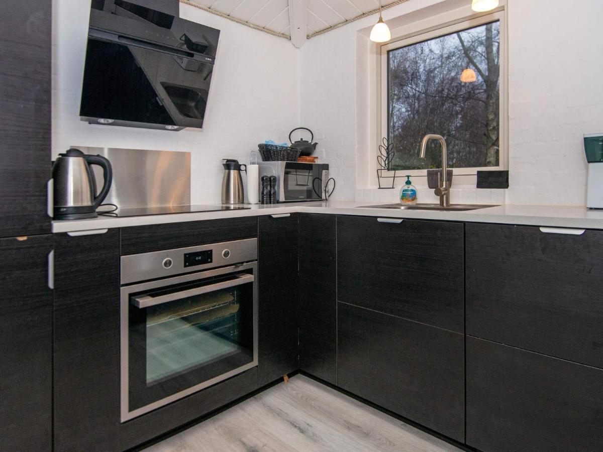 7 Person Holiday Home In Rsted Kare Exterior foto